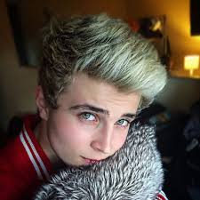 Not just cute.but beautiful. ♡