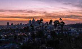 Admirer Un Coucher De Soleil A Los Angeles