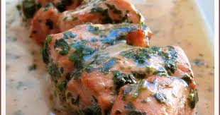 Dans La Serie J Innove Pour Varier Les Plaisirs Des Repas Quotidiens De Ma Tribu Gourmande Voici Brochettes De Saumon Cuisine Poisson Recette Saumon Frais