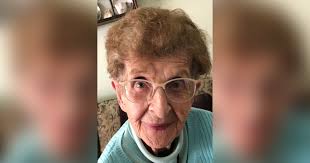 Obituary for Mary (Sichak) Guiden