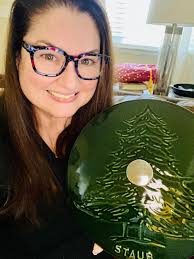 Friends! I am in love with this new series of pots!