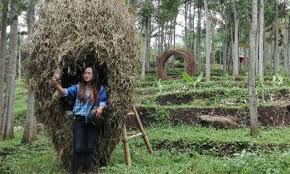 Kawasan wisata songgoriti merupakan salah satu objek wisata di kota wisata batu yang wajib selain menghadirkan tempat wisata keluarga, kawasan wisata songgoriti juga menawarkan wisata. 35 Tempat Wisata Di Batu Malang Yang Paling Hits Java Travel