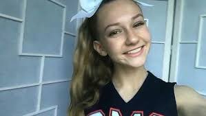 Brooke Spence's Instagram, Twitter & Facebook