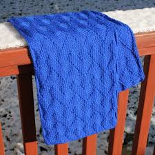 This knitted basket weave texture is made up of only knit and purl stitches, and so is an ideal www.joannesweb.com this is the basket weave (basketweave) knitted stitch. Basketweave Stitch Archives Knitting Bee 12 Free Knitting Patterns