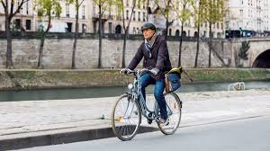 Talkshows sport beschikbaar tot donderdag 12/08 fragmenten. Vive Le Velo The Ultimate Guide To Cycling In Paris From Scenic Routes To The Rules Of The Road Financial Times