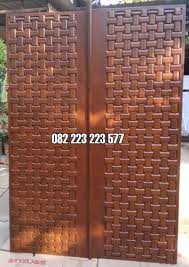 Ketika membangun rumah tentunya tidak hanya menentukan bagaimana model rumah yang akan dibangun. Model Pintu Minimalis Terbaru Kupu Tarung Jati