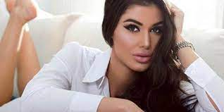 Τα τατού της ιωάννας μπέλλα κρύβουν μια συγκλονιστική ιστορία επιβίωσης η δίμετρη κόρη του βιομηχάνου κρέατος από την βέροια, που μεγάλωσε ειδυλλιακά με δυο ι.χ. Iwanna Mpella Instagram Sarwnei H Fwtografia Ths Me Ta Kokkina Eswroyxa Cyclades24