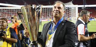 Here is the nations league trophy! La Concacaf Nations League Sopitas Com