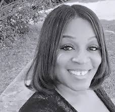 Heidi Bitter's Instagram, Twitter & Facebook