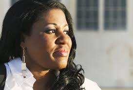 Alison Benge's Instagram, Twitter & Facebook