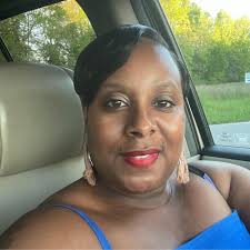 You are my sunshine! ☀️ Want to win a $20 Paparazzi Gift Card? Like this  photo, share it, and then answer, “What makes you happy?" We will pick TWO  random winners on