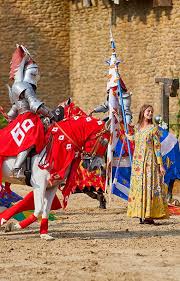 Le Parc Du Puy Du Fou Des Spectacles Grandioses A Vivre En Famille