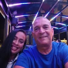 Polícia Militar de Búzios apreende 'pé de maconha' e 233 sacolés de cocaína  Ninguém foi preso. No início da tarde deste sábado (19), por volta de  13h10min na localidade conhecida como "beco