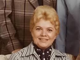 Wishing happy holidays to former Mack truck plant employees in Oakville