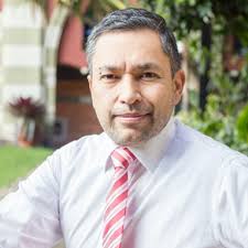 Cuestionado director busca reelección: Se trata de José Camilo Guzmán en la  Dirección Seccional de Bogotá.