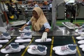 Berikut adalah salah satu rute menuju lokasi perusahaan dan pabrik di lamongan jawa timur: Pabrik Sepatu Hengkang Dprd Sebut Tangerang Bukan Lagi Kota Industri Kabar Banten
