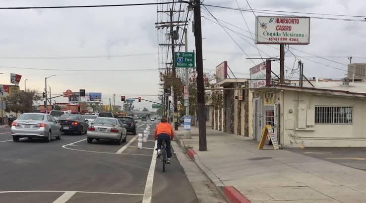Pacoima's Van Nuys Blvd Celebrates L.A.'s Newest Protected Bikeway -  Streetsblog Los Angeles