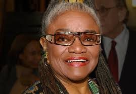 Colleen Diskin's Instagram, Twitter & Facebook