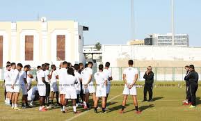 وأضاف أنا ابن الصفاقسى ولن ألعب فى تونس إلا. Ø¹Ù„ÙŠ Ù…Ø¹Ù„ÙˆÙ„ ÙŠÙ†ØªØ¸Ù… ÙÙŠ ØªØ¯Ø±ÙŠØ¨Ø§Øª Ø§Ù„ØµÙØ§Ù‚Ø³ÙŠ Ø§Ù„ØªÙˆÙ†Ø³ÙŠ ØµÙˆØ±