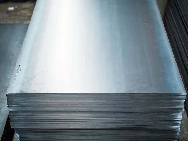 Tấm inox 316, ống inox 316, láp inox 316... được ứng dụng nhiều trong ngành nghề sản xuẩt khác nhau. 