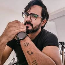 Willie Ortega (bywillieortega@)