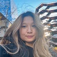 Grace Carson's Instagram, Twitter & Facebook