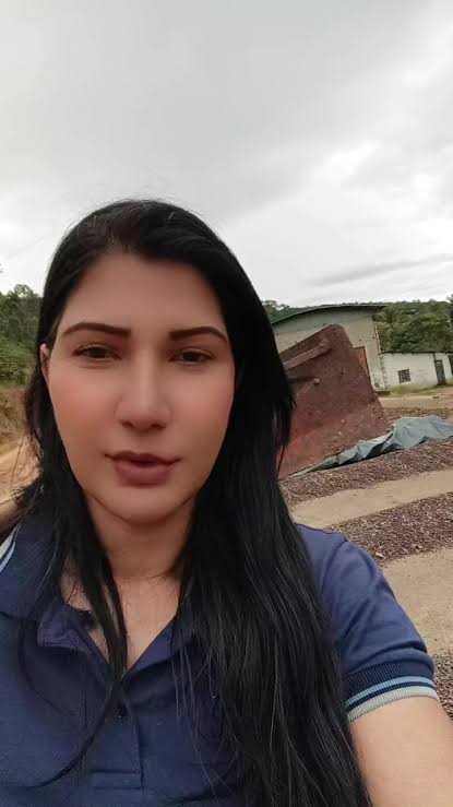 Os vídeos de Alzira @agro 🌱🌿❤️ (@alzirathedoro_) com som original -  Alzira @agro 🌱🌿❤️ | TikTok