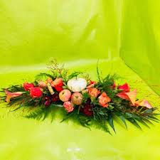 Vous voulez ajouter une touche festive à votre table? Centre De Table Orange Flor M By Nico Fleur