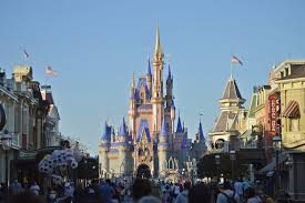 Walt Disney World Resort Completa 50 Anos Cnn Brasil Soft
