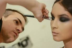 Los 10 mejores PELUQUEROS y MAQUILLADORES en Ciudad Real (Ciudad)