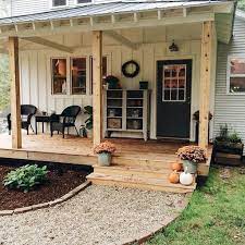 Nice 99 Easy Diy Farmhouse Front Porch Decorating Ideas More At Http Www 99homy Com 2018 02 23 99 Easy Diy F Porch Design Farmhouse Patio Porch Design Ideas
