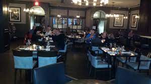 I had chicken milanese, which was delicious. Interior Frankie S Picture Of Frankie S Italian Kitchen Bar Vancouver Tripadvisor