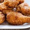 Untuk membuat fried chicken seenak restoran, ada baiknya ikuti beberapa trik ini. 1