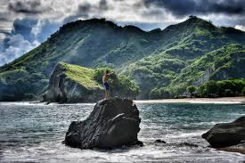 Along the way, you'll have the opportunity to visit uninhabited islands, visit indonesia's pink beach, snorkel with giant manta rays as well as hunt. Bicycle Touring Flores Indonesia Hints And Advice To Travel Flores By Bike
