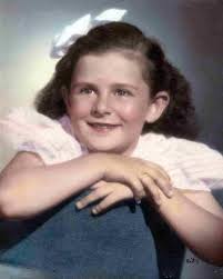 Carrie Tessaromatis (1939-1947)