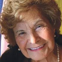 Lilly Cleary's Instagram, Twitter & Facebook