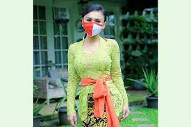 Nonton online di vidio merayakan hari kartini yang jatuh pada 21 april, perempuan indonesia memperingatinya dengan memakai kebaya. 8tmnsihko65onm
