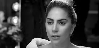 Million reasons é a sétima faixa do joanne (quinto álbum de estúdio da cantora lady gaga) e segundo single oficial do disco. Watch Lady Gaga S New Video For Million Reasons