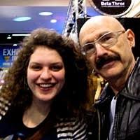 Top 10: Fender Modern Player Series, Julie Slick/Tony Levin Interview, Fix  a Guitar