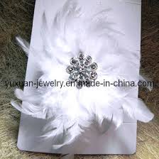 This style has lots of body and volume, but is relatively easy to achieve and can be done with or without layers. White Feather Hairpin With Brooch Function 61980408 China Feather Hair Clip And White Hairclip Price Made In China Com