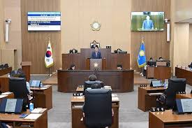 김두겸