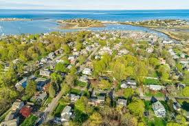 You can look at the address on the map. 17 Hazel Avenue Scituate Ma Real Estate Listing Mls 72652892