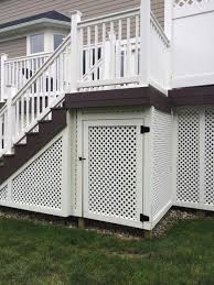Deck Skirting Is A Material Attached To Support Post And Boards Below A Deck Get Some Great Ideas For Unique Deck Skirt Deck Skirting Building A Deck Diy Deck