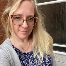 Alternative puppy food options for sensitive stomachs