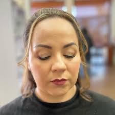 Soft natural makeup and hair style #softglam #makeup #makeupandhair  #makeupandhairbyme #partymakeuplook #partymakeup #partymakeupandhairstyles