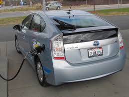 Rav4 hybrid vs corolla vs prius vs camry: Survey Shoppers Very Confused About Hybrids Plug Ins And Evs