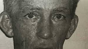 Hundreds sign petition to relocate released murderer