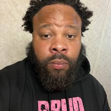 Who is the best High School hooper in Tangi?