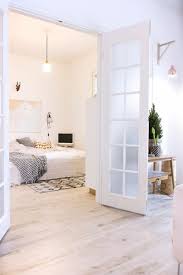 Innentur In Weiss Mit Glas Home Home Bedroom Apartment Renovation
