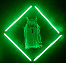 Magic johnson and michigan state in 1979 over the past week we've been treated to honestly, i didn't mind the michigan blues or the louisville whites (much more subtle and almost had a camo look to the shorts) but the notre dame neon greens? Michigan State Basketball On Twitter Fresh Spartandawgs